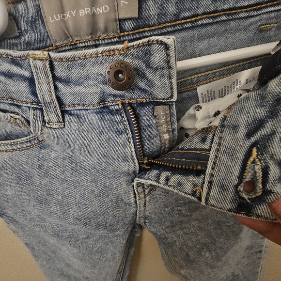Lucky Brand Blue Ankle Cropped Jeans - Picture 11 of 14